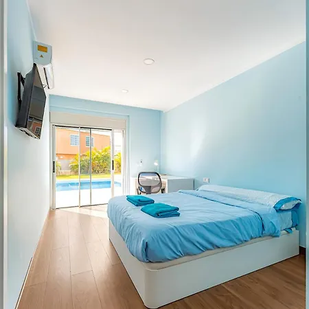 빌라 Independent With An Immense Heated Pool! *