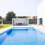 Independent With An Immense Heated Pool! * Оротеанда-Баха
