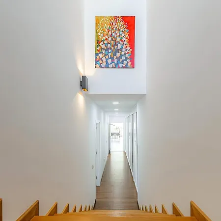 Independent With An Immense Heated Pool! Oroteanda Baja