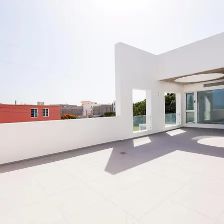 Independent With An Immense Heated Pool! Villa *