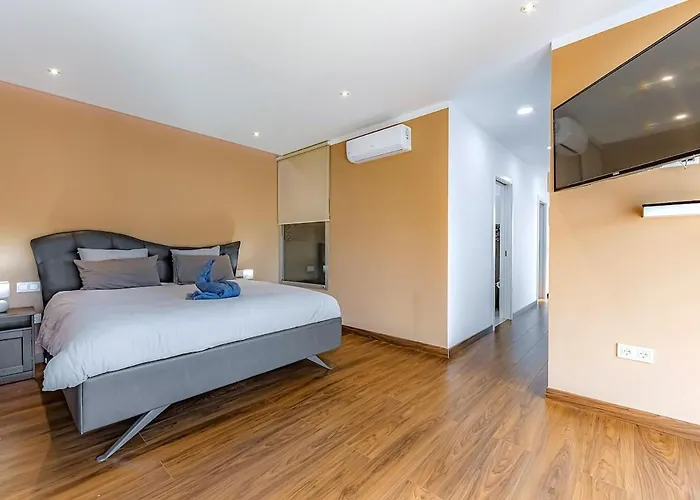 Independent With An Immense Heated Pool! *