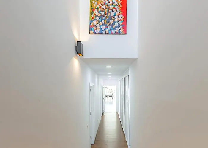 Independent With An Immense Heated Pool! Oroteanda Baja